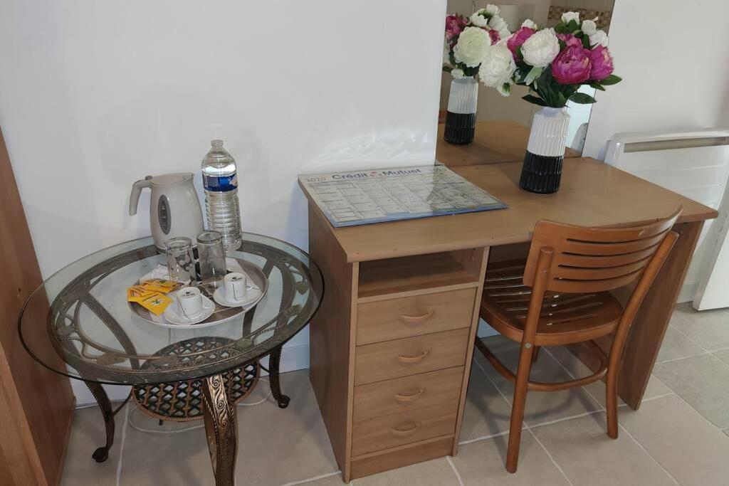 Charmant Studio - Ref Kp Montfermeil Екстер'єр фото